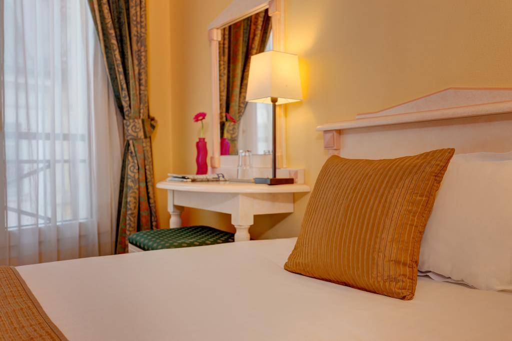 Hotel Louvre Sainte Anne Paris Eksteriør billede